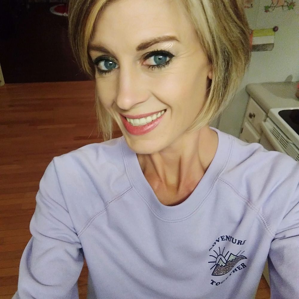 Meet your Posher, Elisha